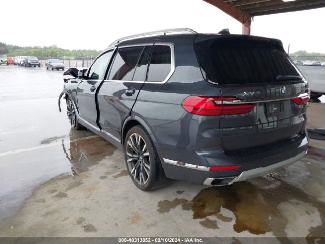 Photo 2 VIN: 5UXCW2C09N9L05677 - BMW X7 