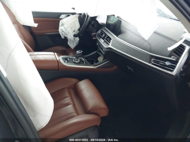 Photo 4 VIN: 5UXCW2C09N9L05677 - BMW X7 