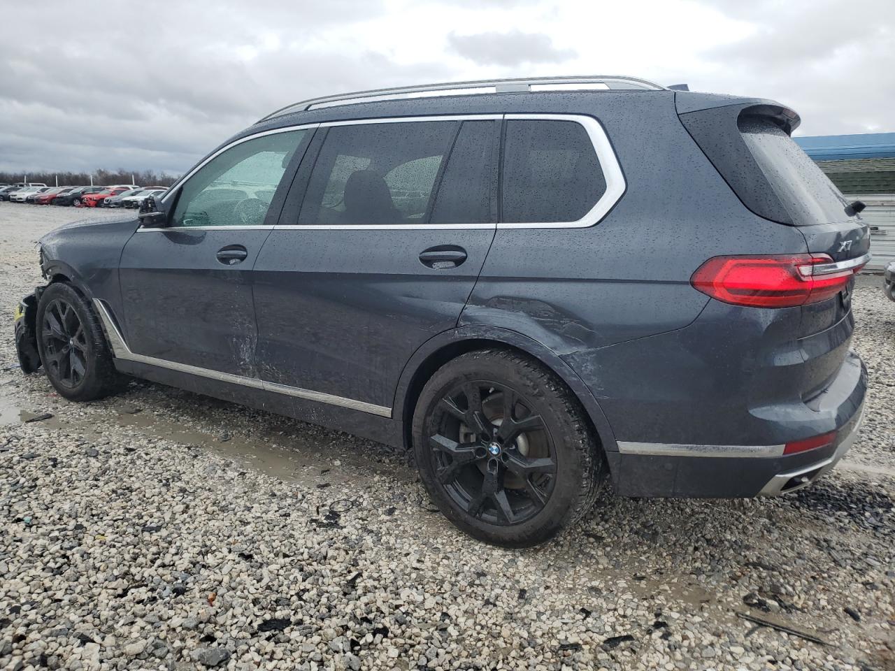 Photo 1 VIN: 5UXCW2C0XL9A02567 - BMW X7 