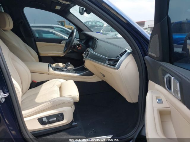 Photo 4 VIN: 5UXCW2C0XM9F86695 - BMW X7 