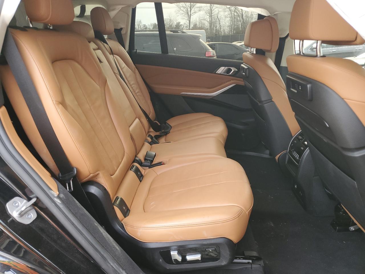 Photo 10 VIN: 5UXCW2C0XM9H13591 - BMW X7 