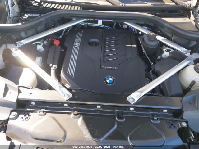 Photo 9 VIN: 5UXCW2C0XN9K47224 - BMW X7 