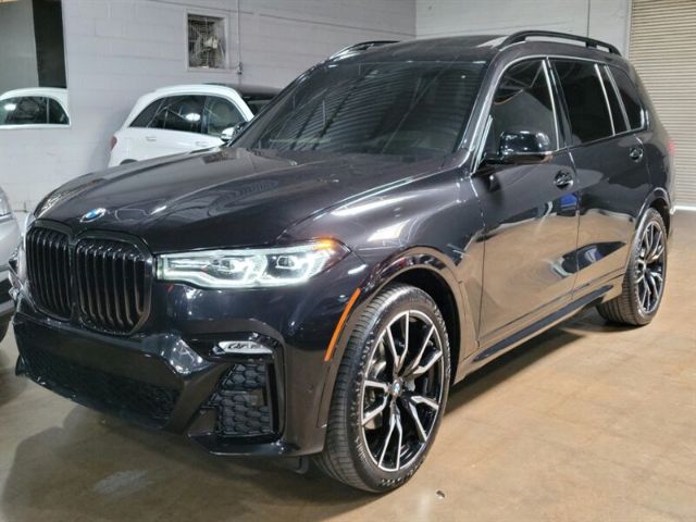 Photo 1 VIN: 5UXCW2C0XN9L13237 - BMW X7 