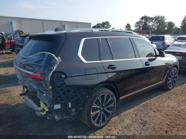 Photo 3 VIN: 5UXCW2C50KL081371 - BMW X7 