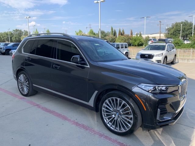 Photo 1 VIN: 5UXCW2C50KL088238 - BMW X7 