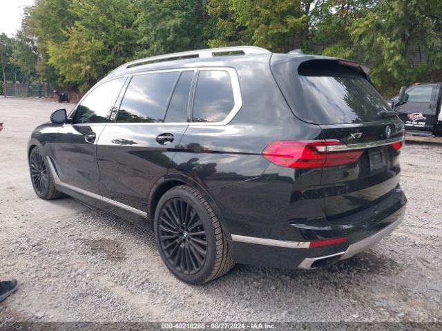 Photo 2 VIN: 5UXCW2C56KL088017 - BMW X7 