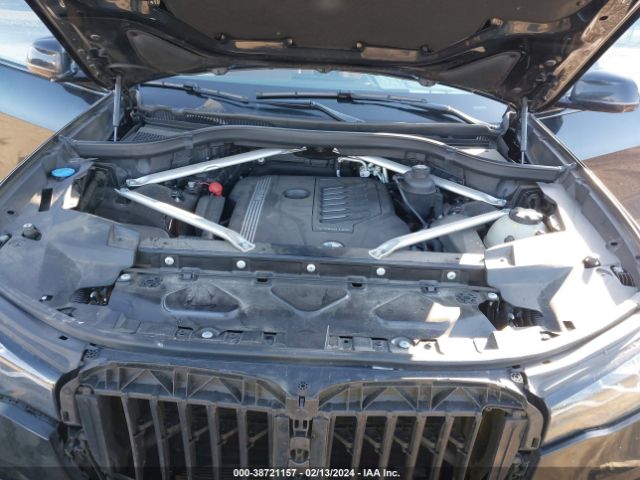 Photo 9 VIN: 5UXCW2C56KL088115 - BMW X7 