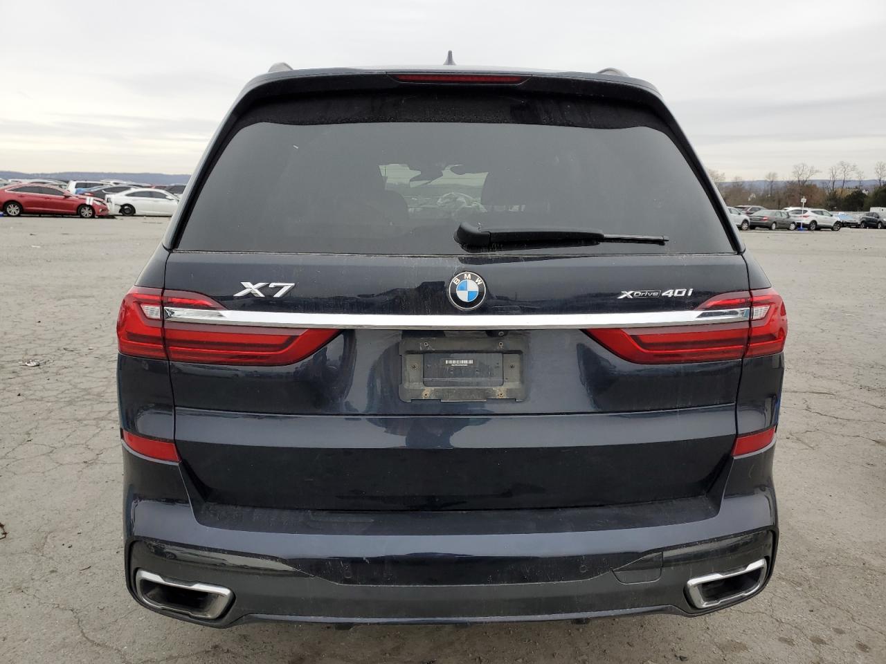 Photo 5 VIN: 5UXCW2C57KLB43965 - BMW X7 