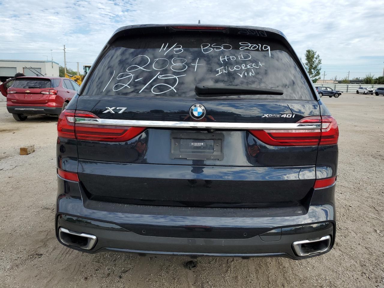 Photo 5 VIN: 5UXCW2C58KL082087 - BMW X7 