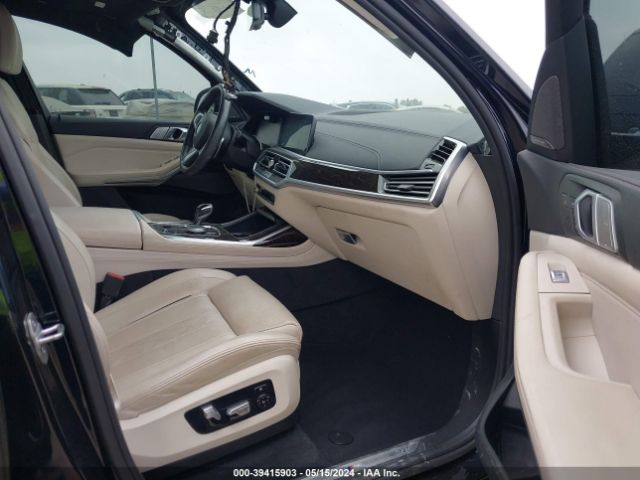 Photo 4 VIN: 5UXCW2C59KL087797 - BMW X7 