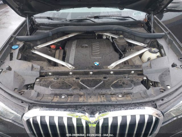 Photo 9 VIN: 5UXCW2C5XKL083581 - BMW X7 