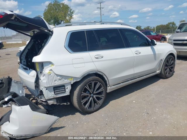 Photo 3 VIN: 5UXCX4C05L9D05328 - BMW X7 