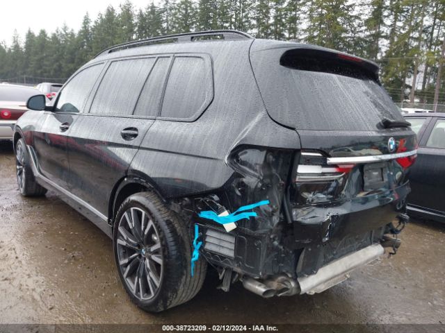 Photo 2 VIN: 5UXCX4C0XL9D44013 - BMW X7 