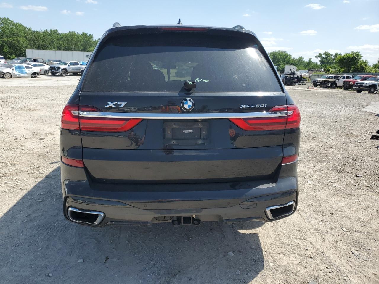 Photo 5 VIN: 5UXCX4C50KLS36882 - BMW X7 