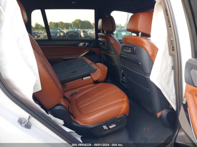 Photo 7 VIN: 5UXCX4C53KLB40280 - BMW X7 