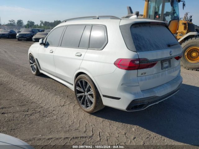 Photo 2 VIN: 5UXCX6C03LLE35512 - BMW X7 M50I 