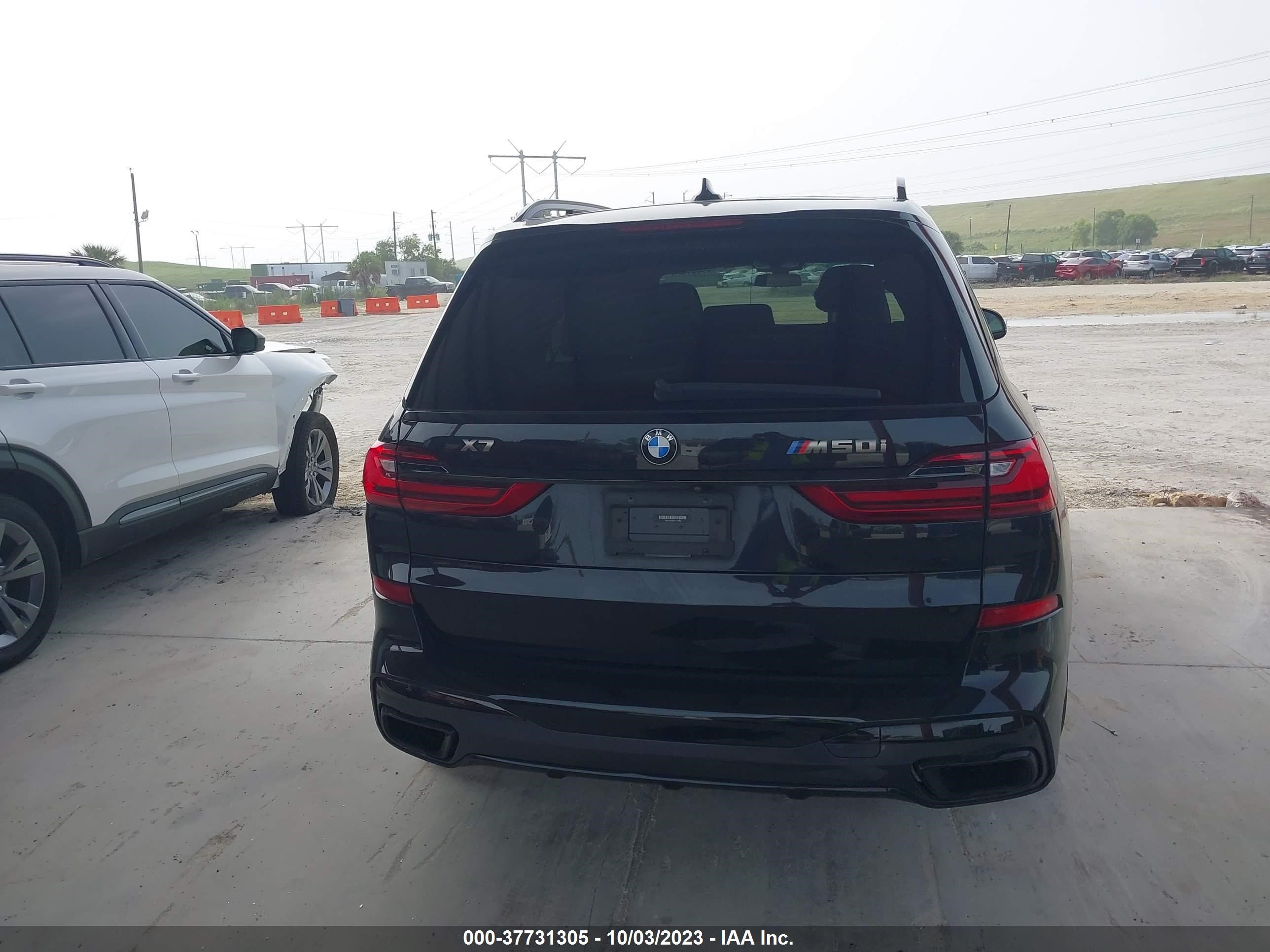 Photo 15 VIN: 5UXCX6C05L9C11669 - BMW X7 