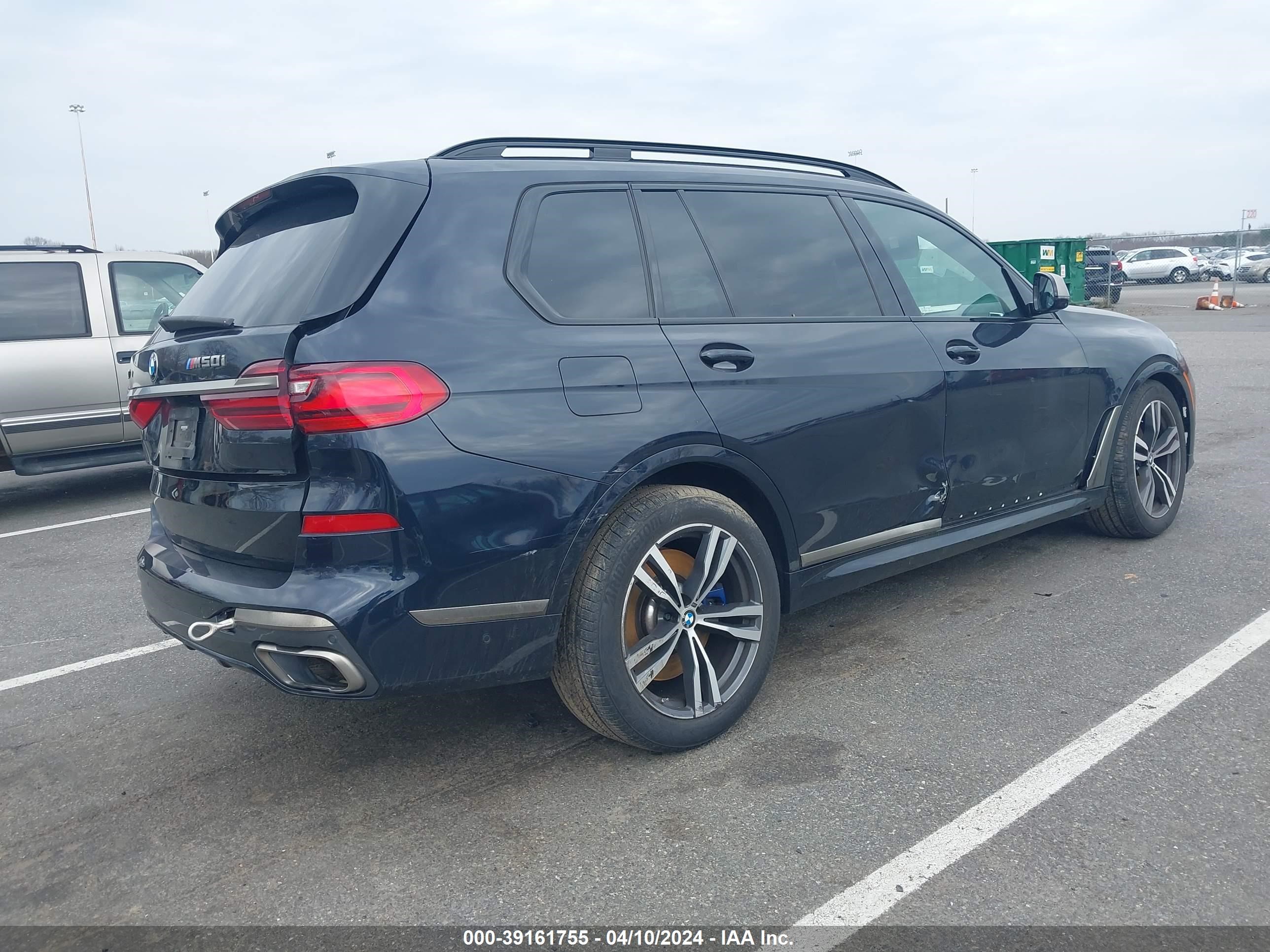 Photo 3 VIN: 5UXCX6C05N9J88524 - BMW X7 