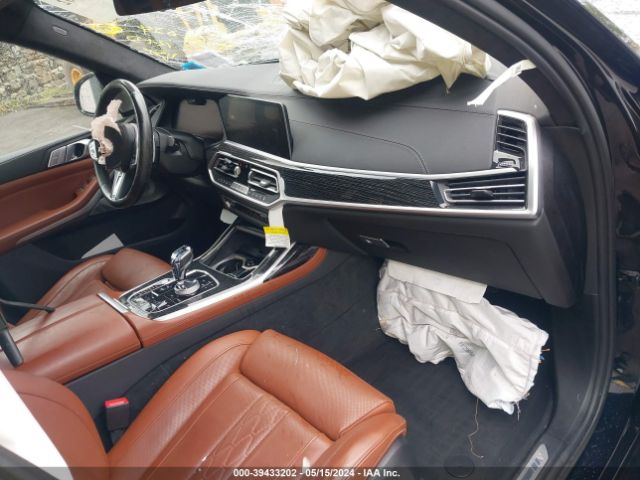 Photo 4 VIN: 5UXCX6C06M9G13900 - BMW X7 