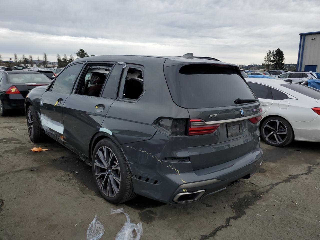 Photo 1 VIN: 5UXCX6C06N9J33080 - BMW X7 