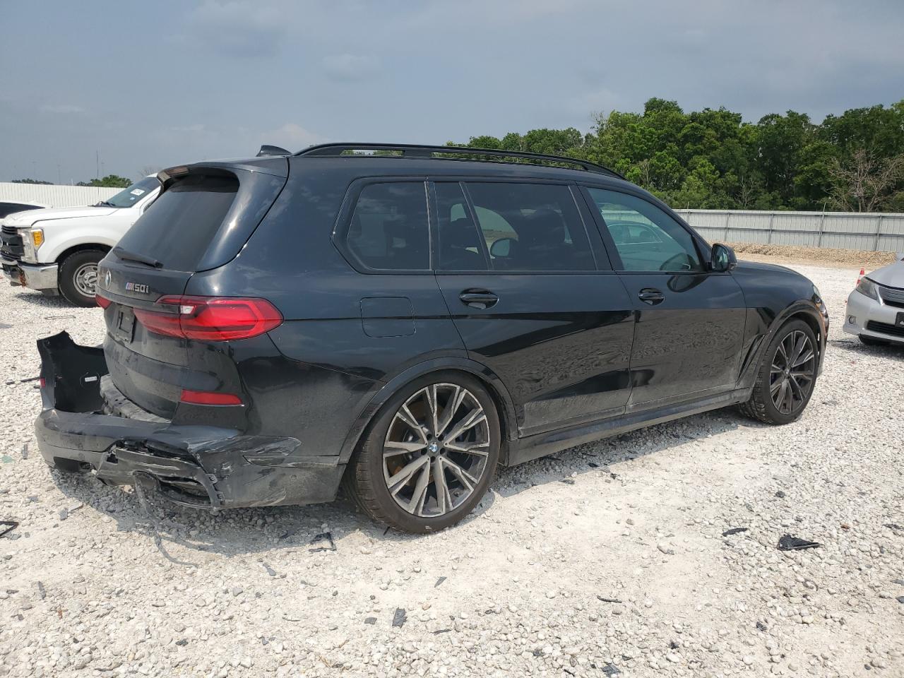 Photo 2 VIN: 5UXCX6C07M9G12352 - BMW X7 