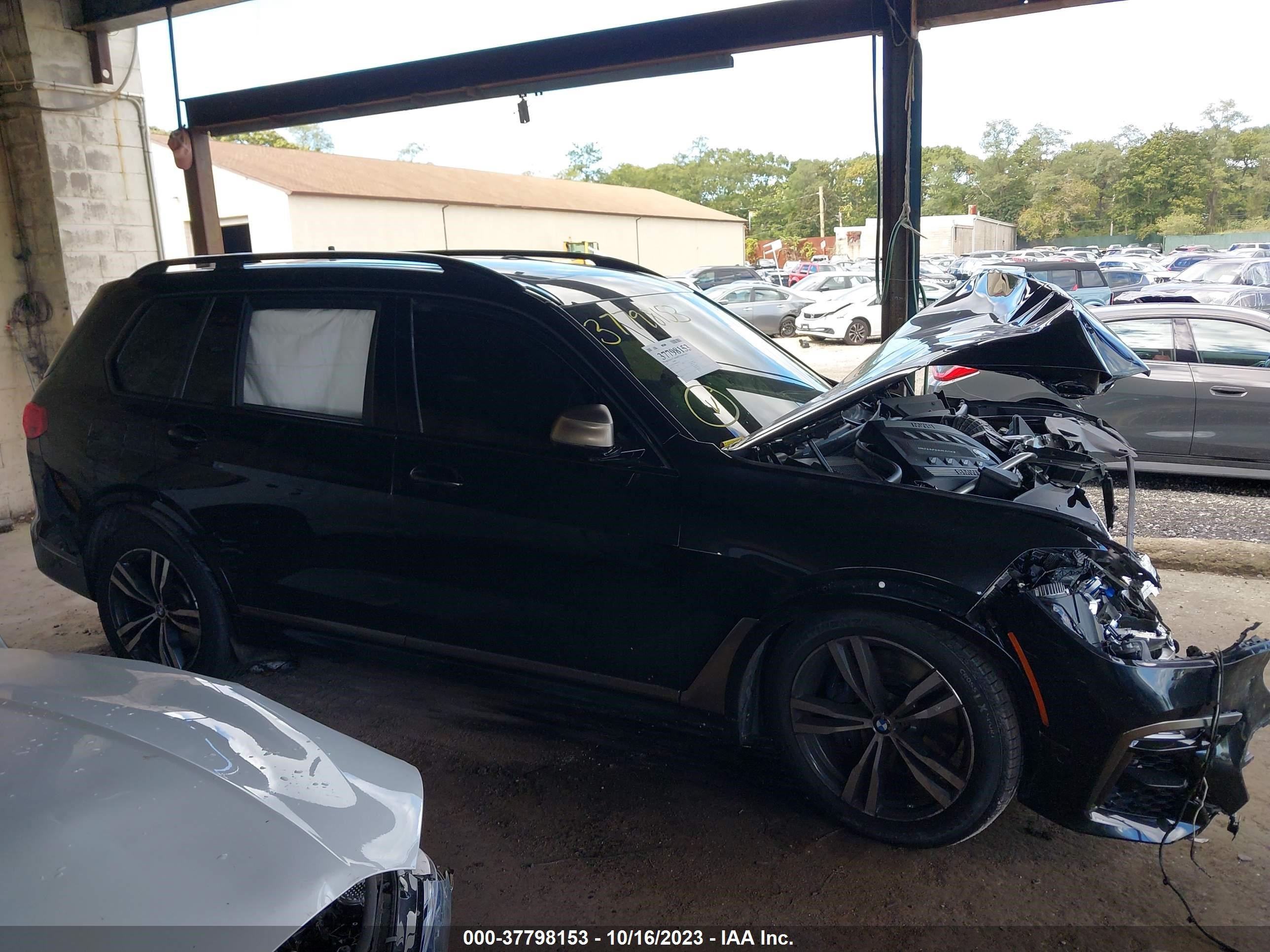 Photo 11 VIN: 5UXCX6C08M9D91750 - BMW X7 