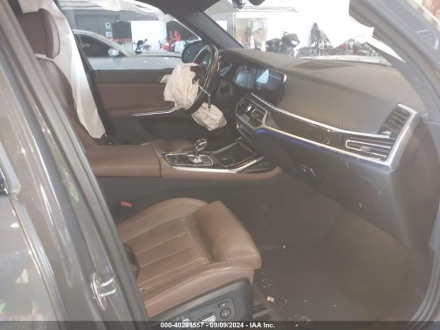 Photo 4 VIN: 5UXCX6C08N9M60869 - BMW X7 