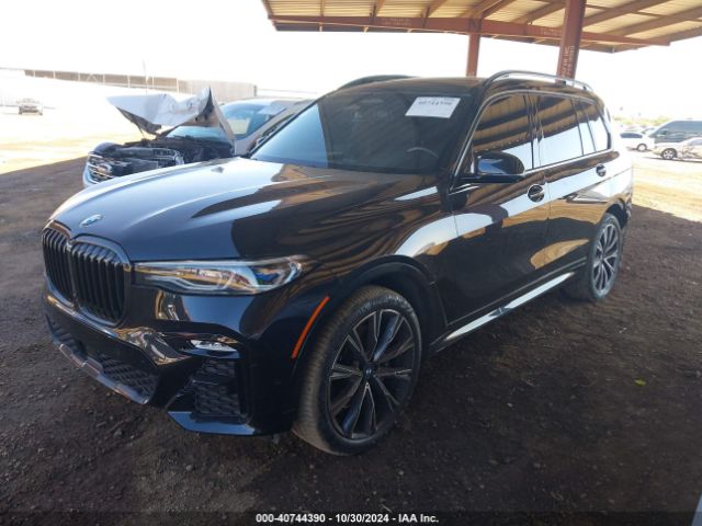 Photo 1 VIN: 5UXCX6C0XN9M54068 - BMW X7 