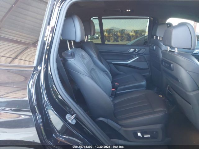 Photo 7 VIN: 5UXCX6C0XN9M54068 - BMW X7 