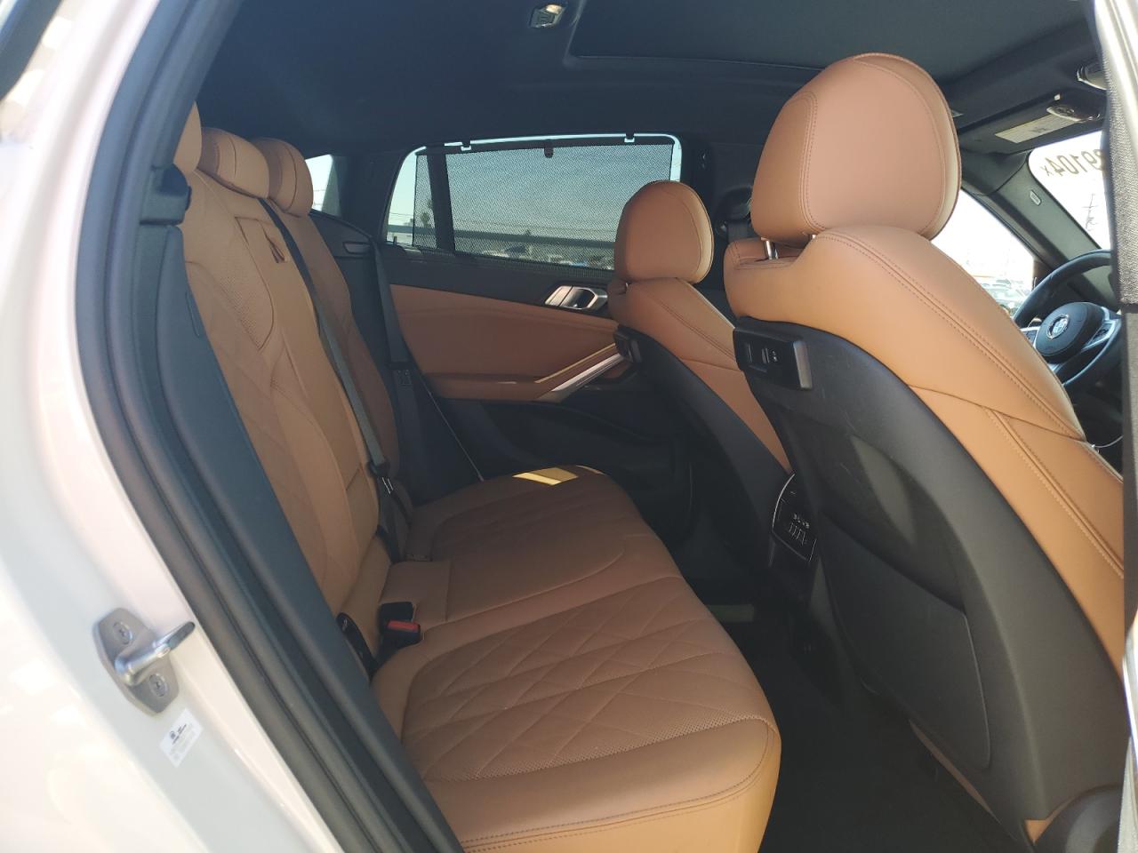 Photo 10 VIN: 5UXCY6C01P9P30105 - BMW X6 