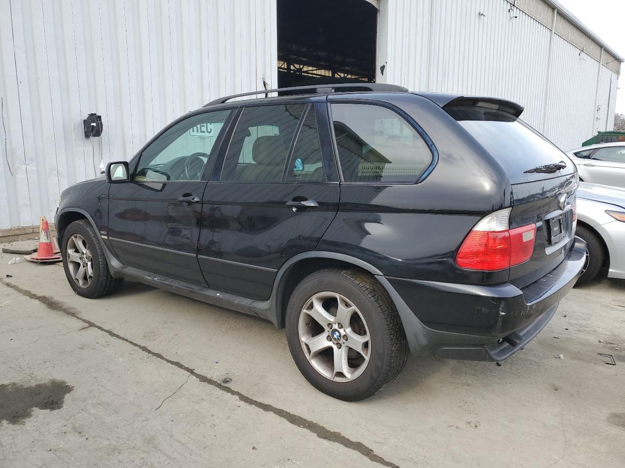 Photo 1 VIN: 5UXFA13505LY02105 - BMW X5 