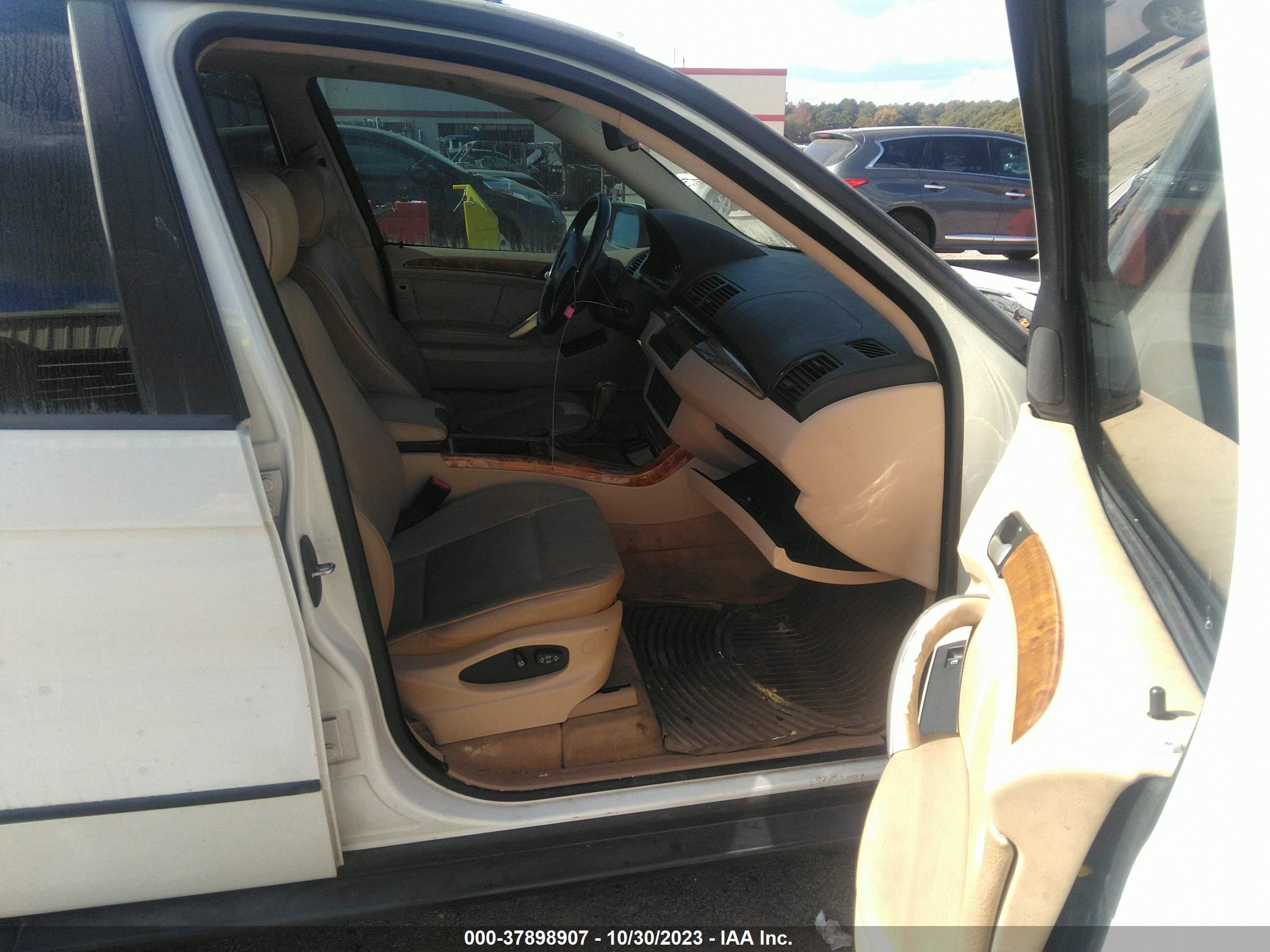 Photo 4 VIN: 5UXFA53523LV93275 - BMW X5 