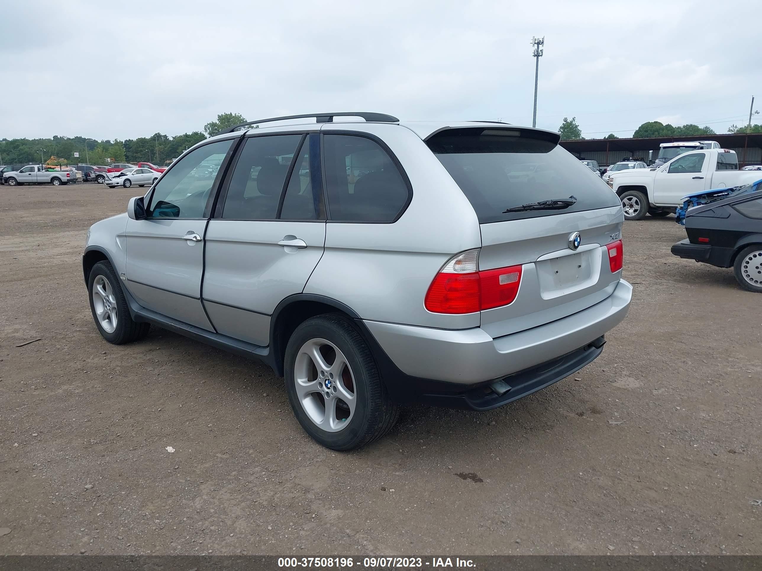 Photo 2 VIN: 5UXFA53563LV77340 - BMW X5 