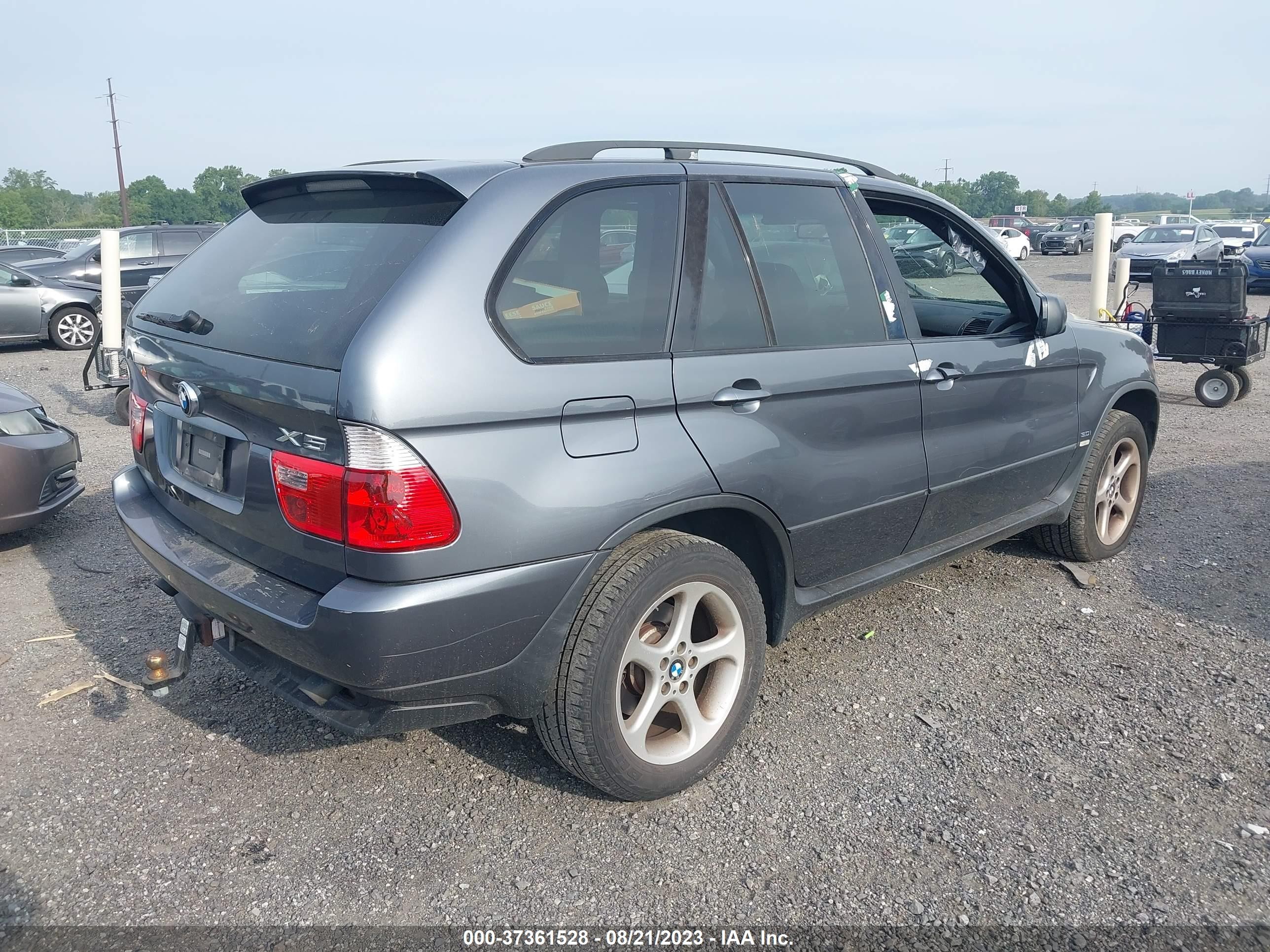 Photo 3 VIN: 5UXFA53563LV88709 - BMW X5 