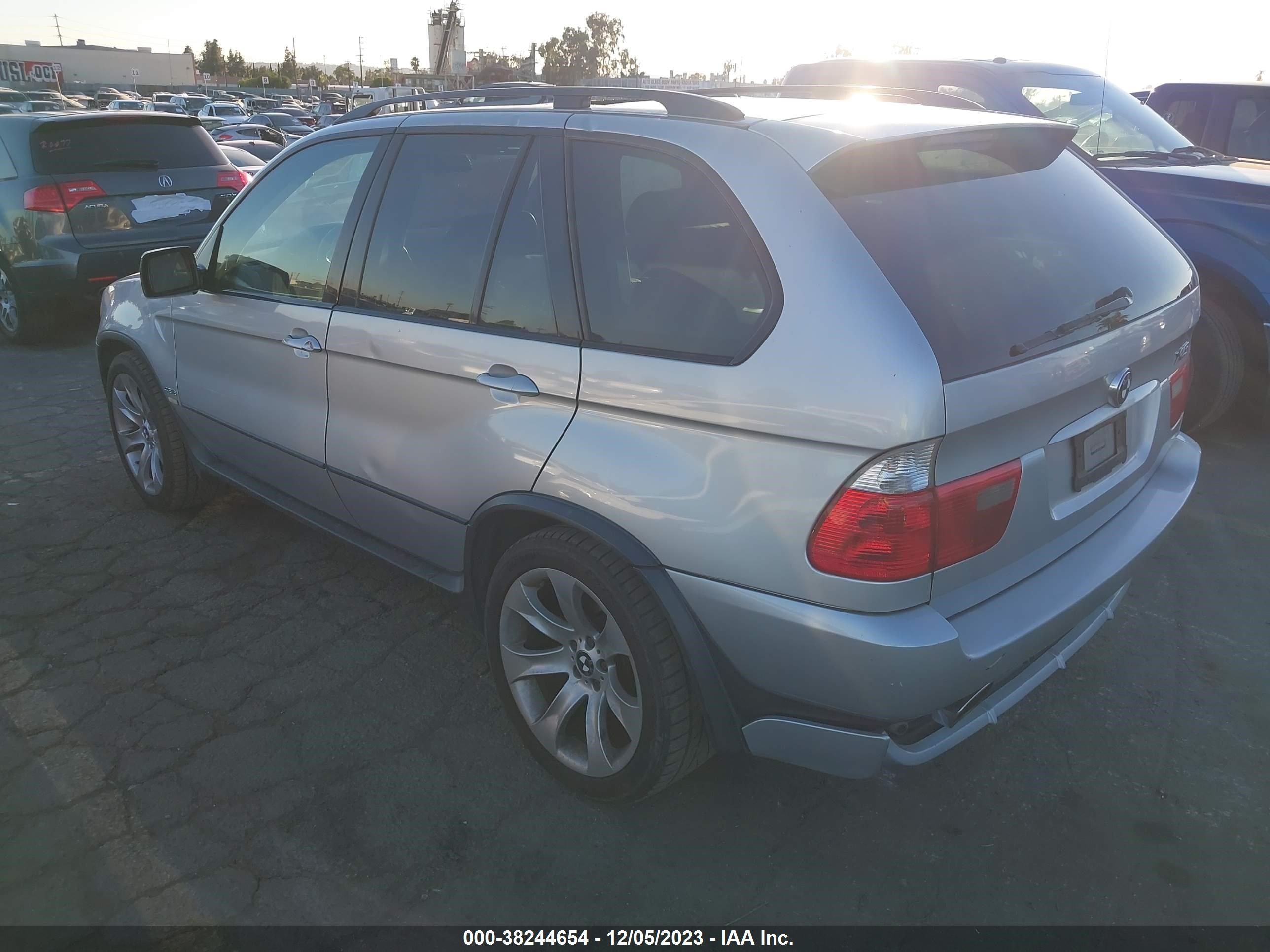 Photo 2 VIN: 5UXFA93504LE81912 - BMW X5 