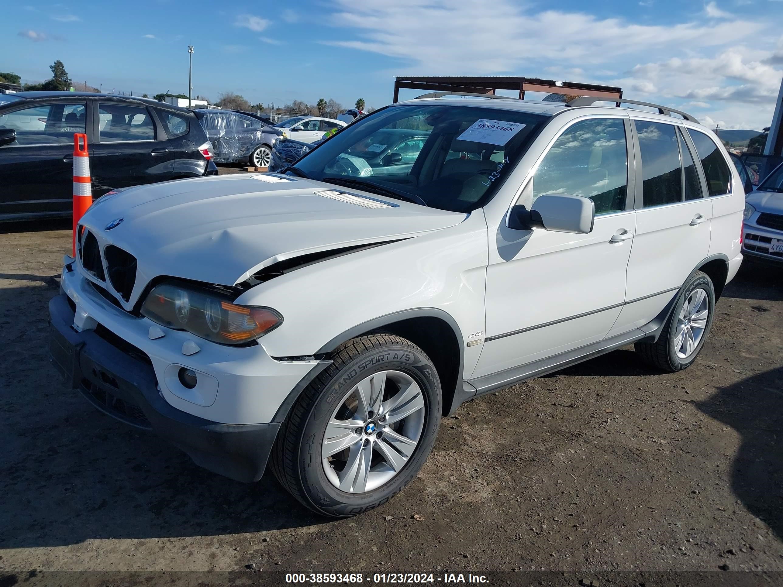 Photo 1 VIN: 5UXFB53574LV01432 - BMW X5 4.4I 