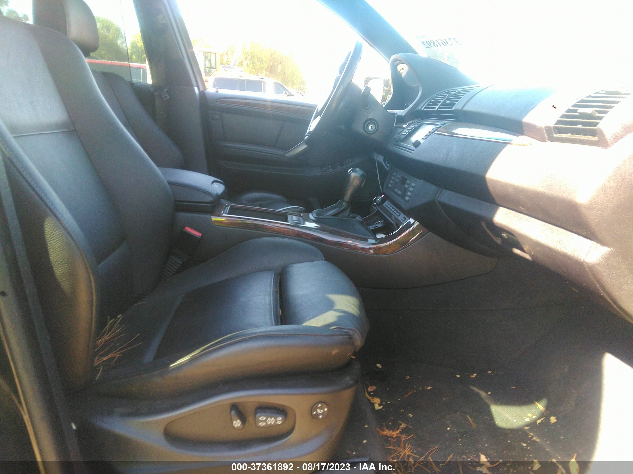 Photo 4 VIN: 5UXFB53574LV08557 - BMW X5 