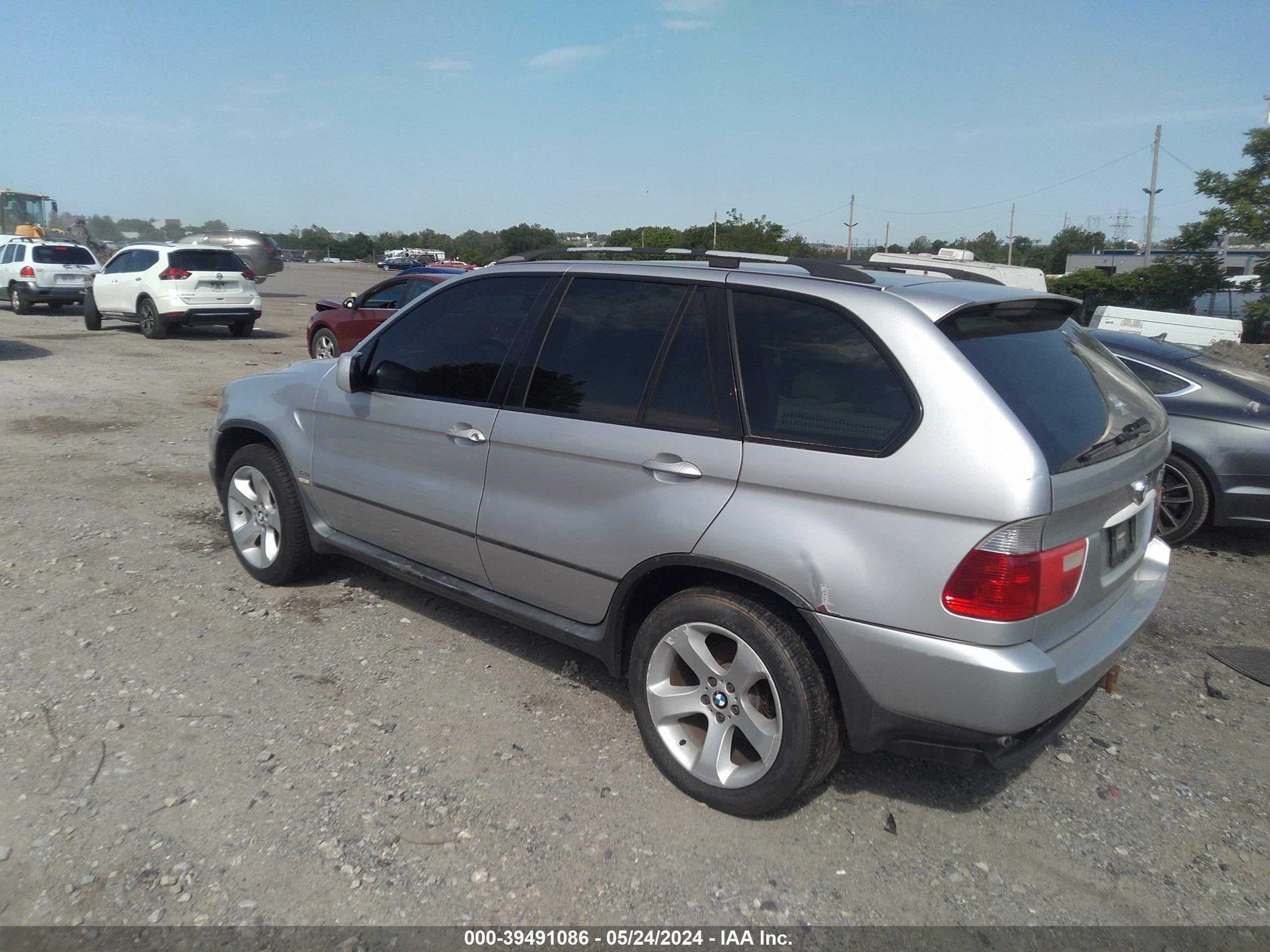 Photo 2 VIN: 5UXFB53594LV02324 - BMW X5 