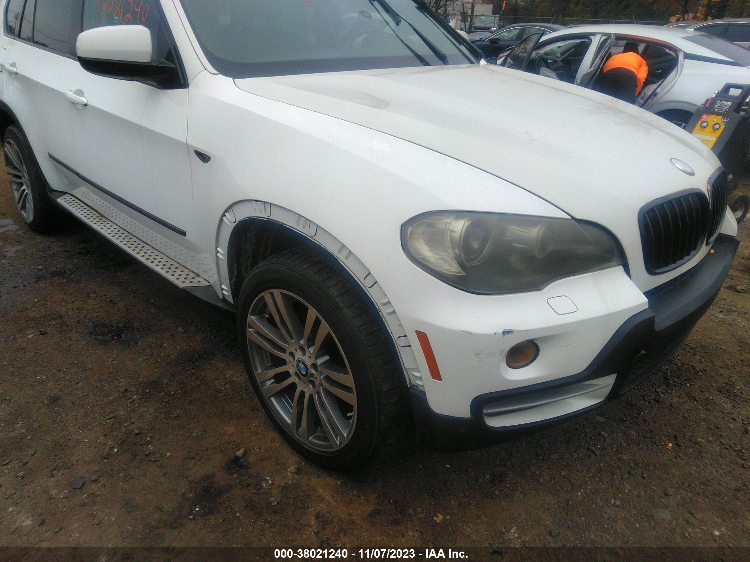 Photo 5 VIN: 5UXFE43508L030960 - BMW X5 