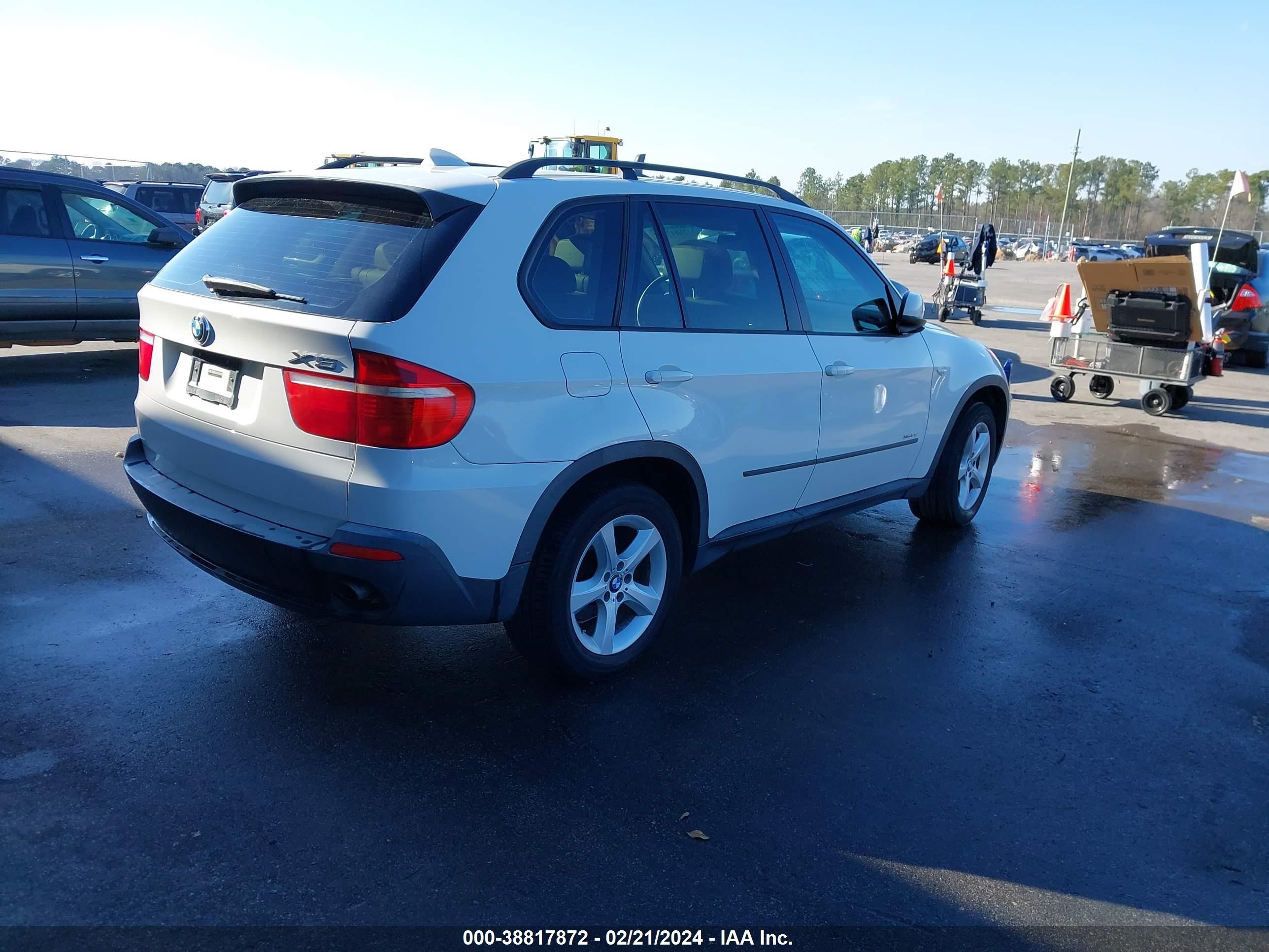 Photo 3 VIN: 5UXFE43509L260757 - BMW X5 