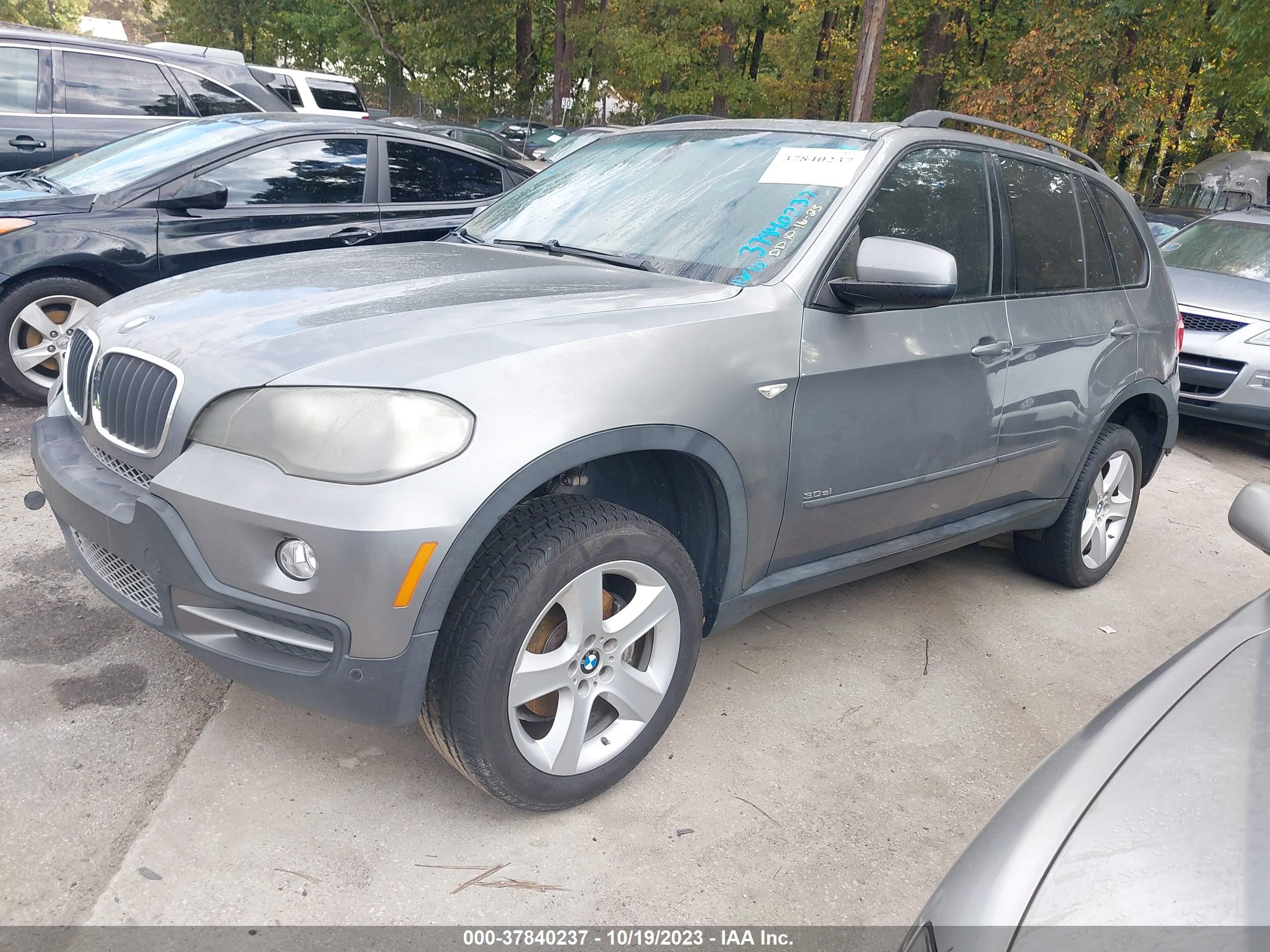 Photo 1 VIN: 5UXFE43528L021399 - BMW X5 