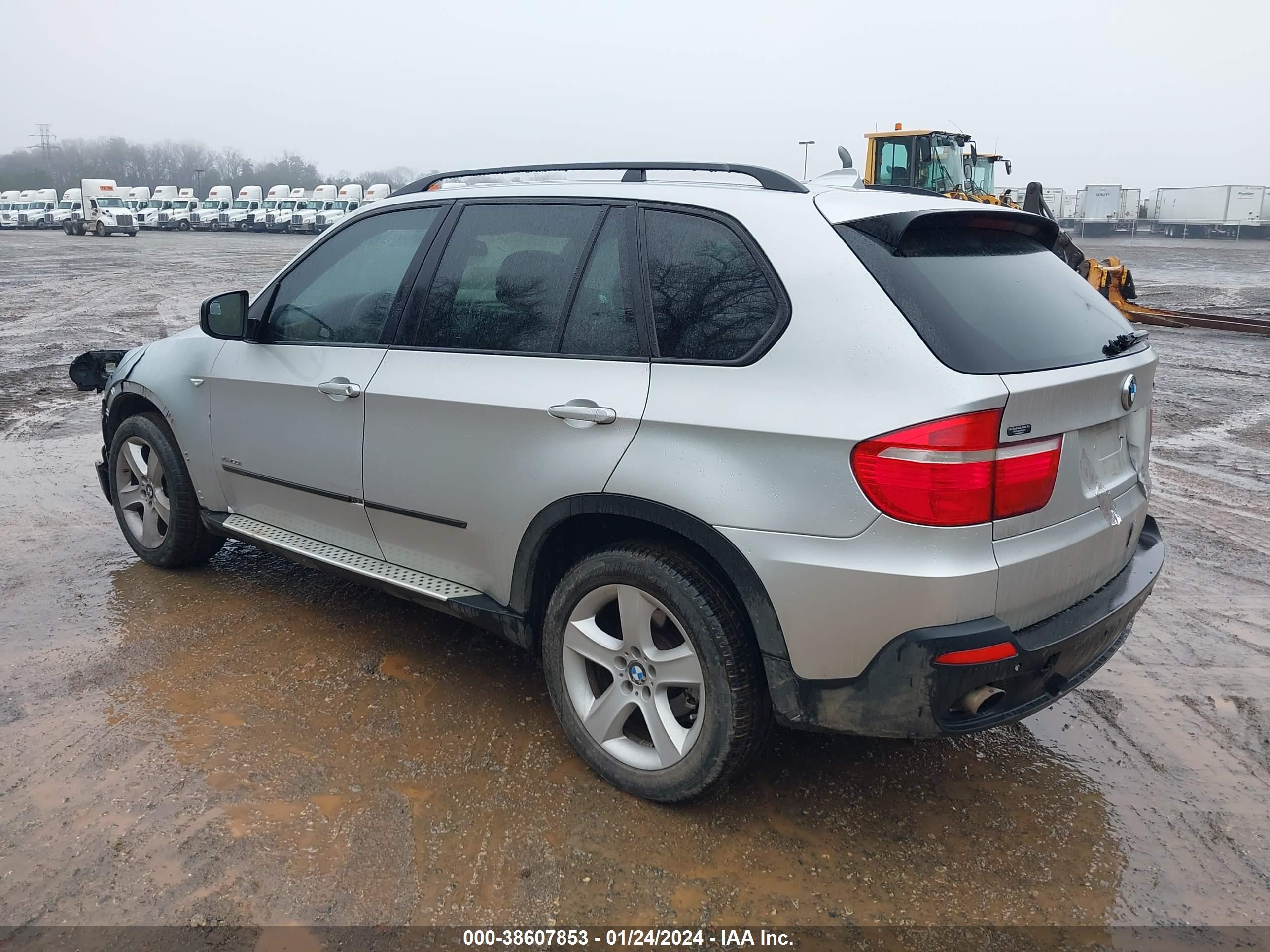 Photo 3 VIN: 5UXFE43529L266656 - BMW X5 