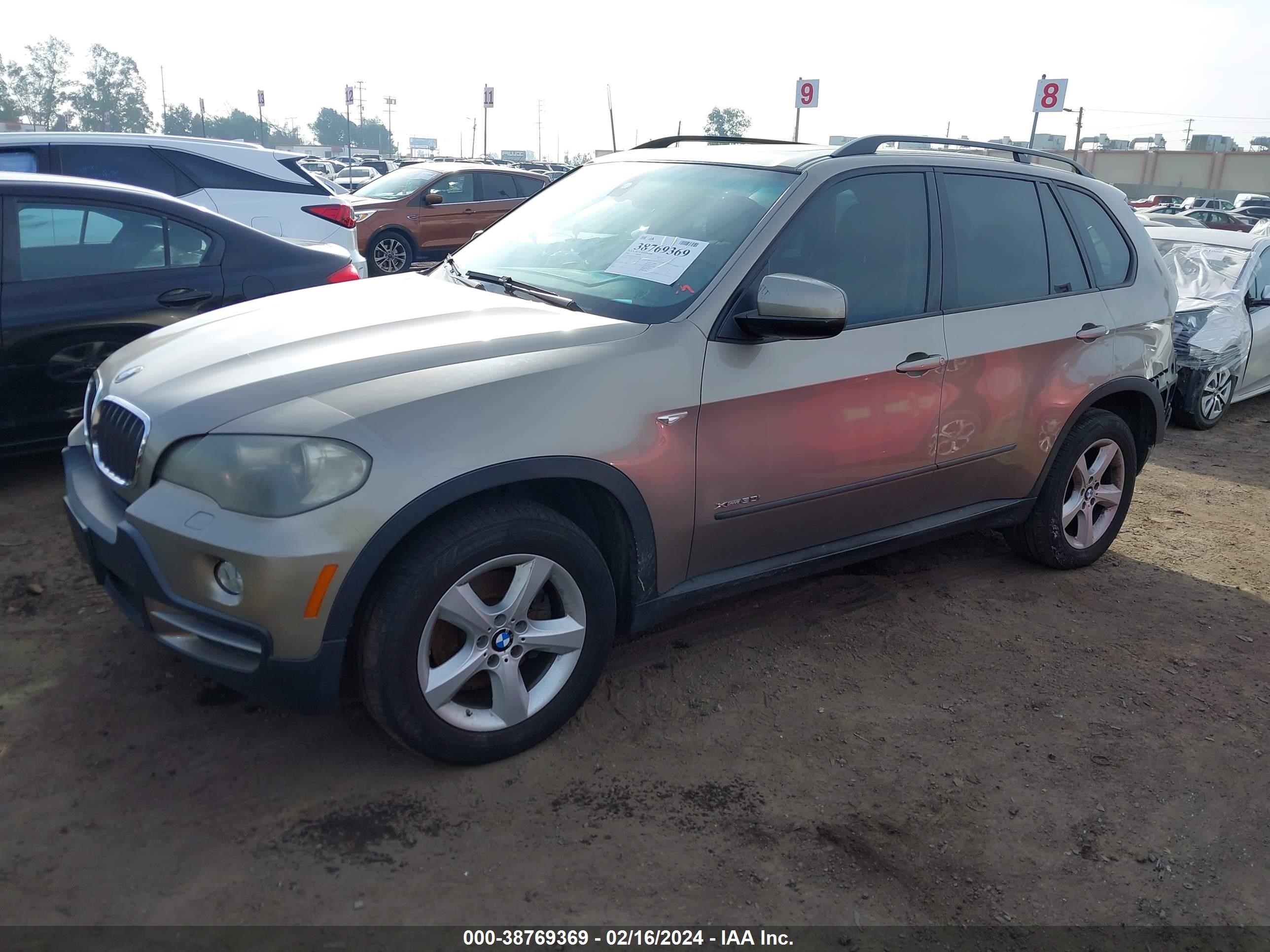 Photo 1 VIN: 5UXFE43529L268519 - BMW X5 