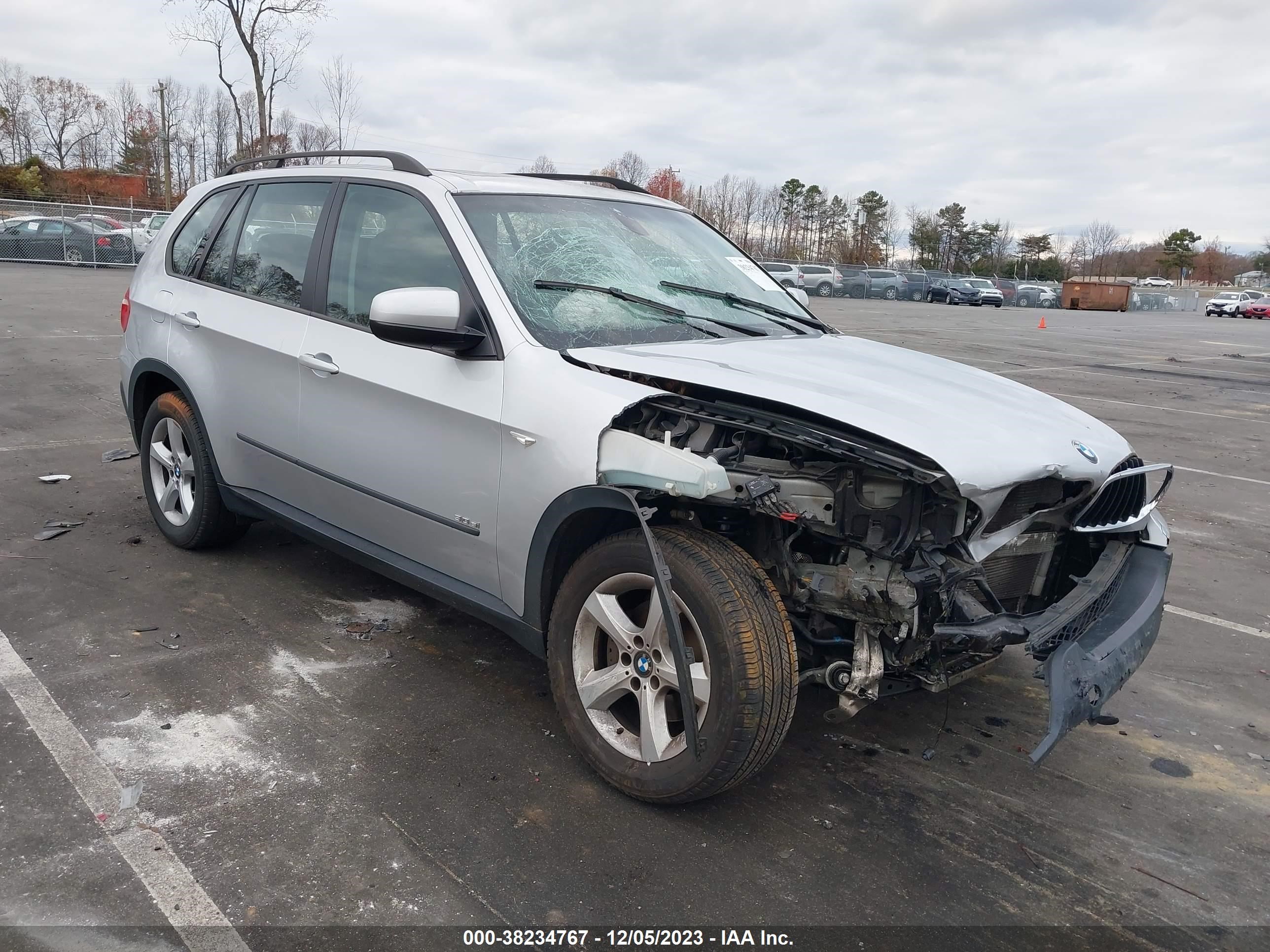 Photo 0 VIN: 5UXFE43538L004496 - BMW X5 