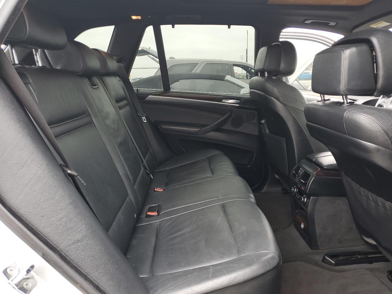 Photo 10 VIN: 5UXFE43538L032024 - BMW X5 