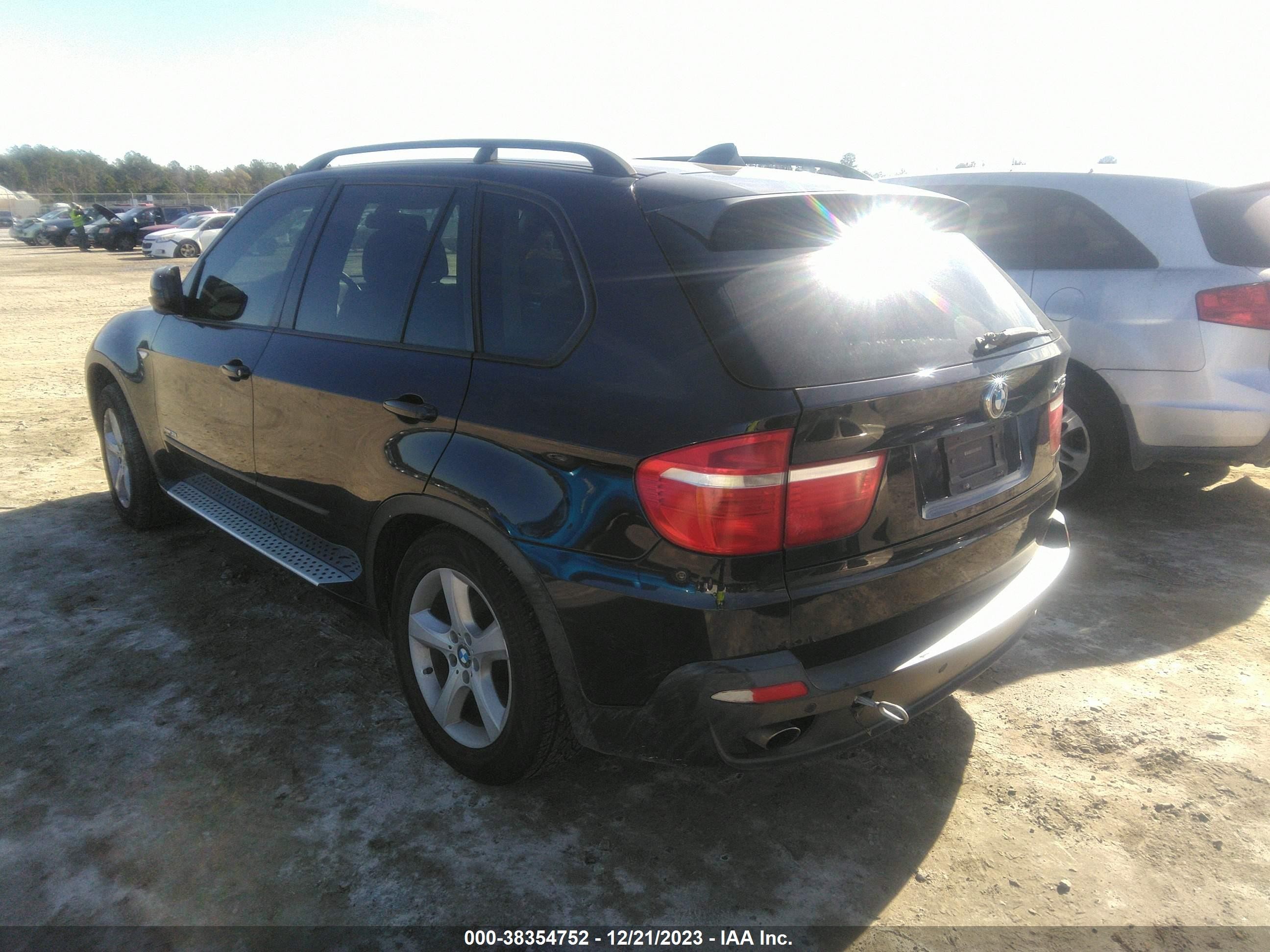 Photo 2 VIN: 5UXFE43539L262079 - BMW X5 