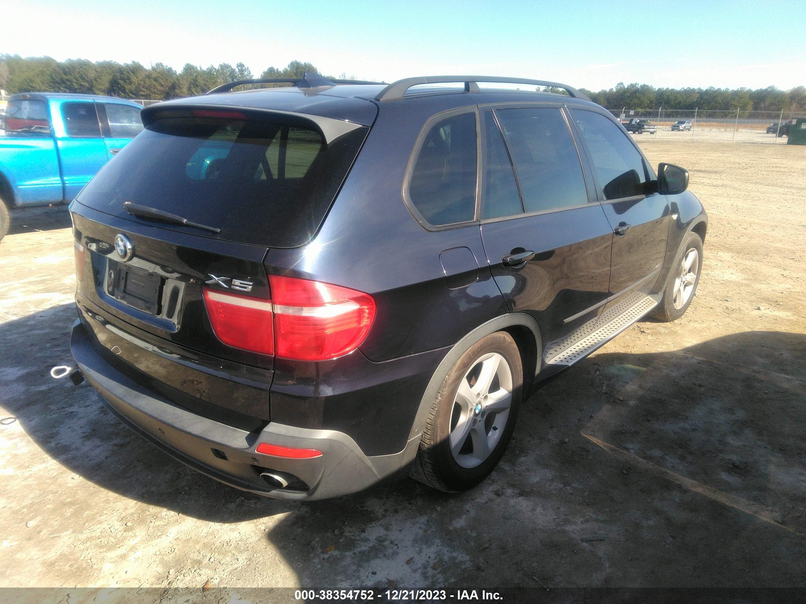 Photo 3 VIN: 5UXFE43539L262079 - BMW X5 