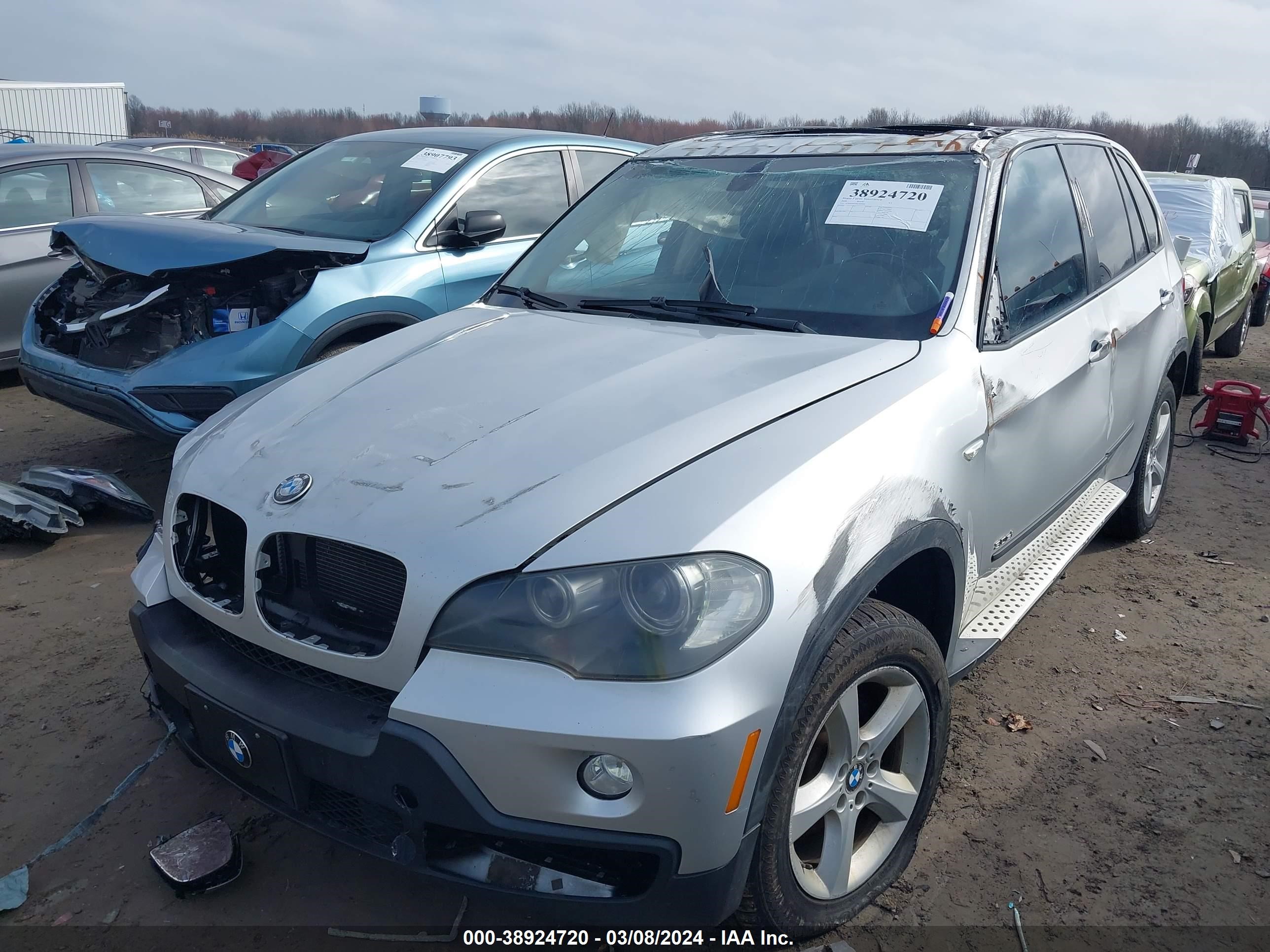 Photo 5 VIN: 5UXFE43548L007990 - BMW X5 