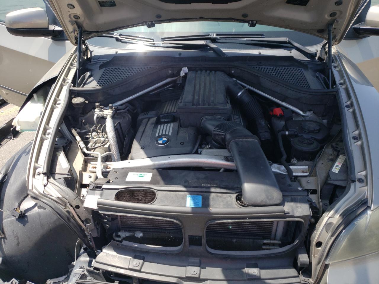 Photo 6 VIN: 5UXFE43549L272569 - BMW X5 