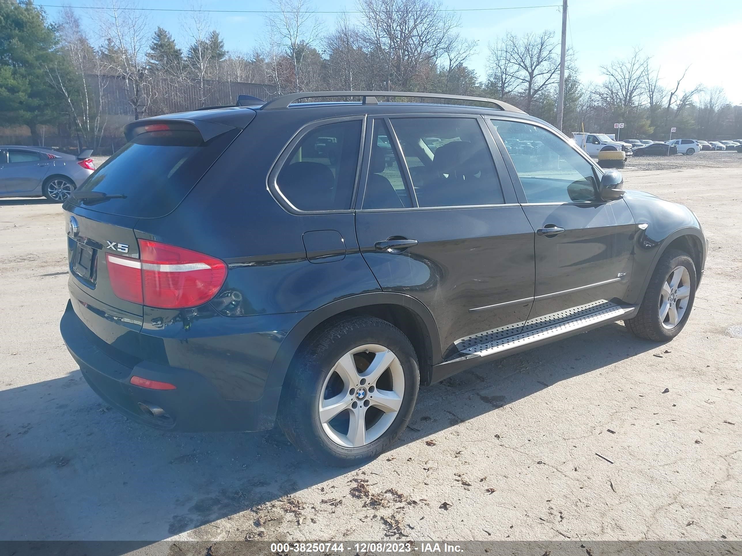 Photo 3 VIN: 5UXFE43558L022286 - BMW X5 